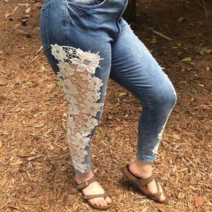 F21 Flower Jeans
